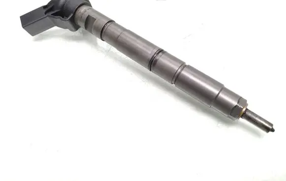 Audi A4 S4 B7 8E 8H Fuel injector 0986435358