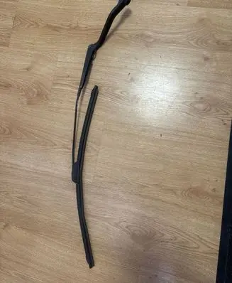 Volvo S70 V70 V70 XC Front wiper blade arm 9169315
