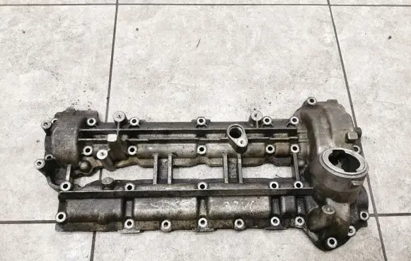 Rocker cam cover