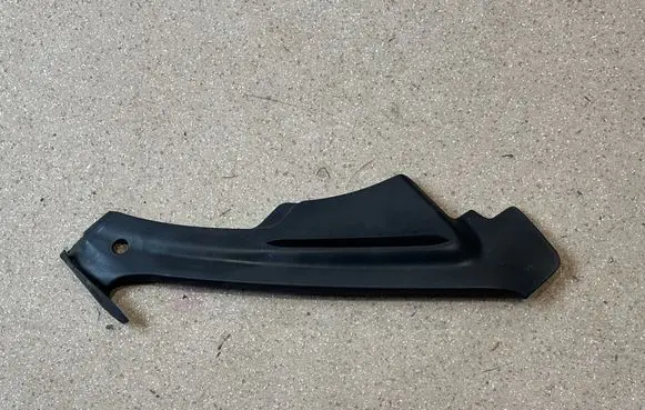 Under headlight/headlamp trim