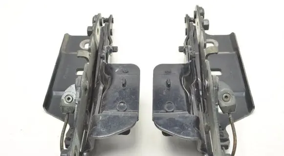 Opel Insignia B Engine bonnet/hood hinges 39126609