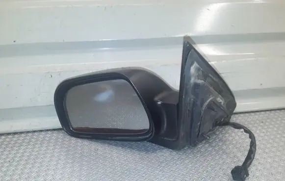 Chrysler Pacifica Front door electric wing mirror 