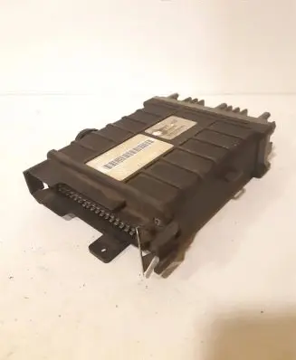 Volkswagen PASSAT B3 Engine control unit/module 443907311B