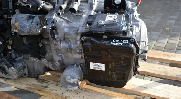 Volvo V70 Automatic gearbox 1283148 13L7607946