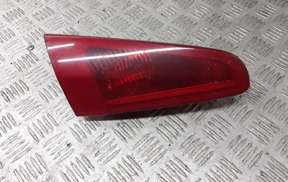 Alfa Romeo 147 Tailgate rear/tail lights BRAK