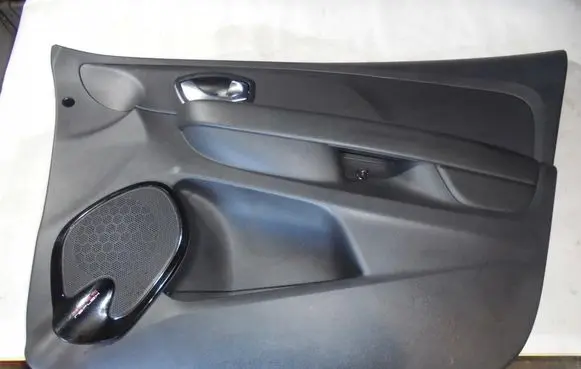Renault Clio IV Front door card panel trim 809005832R