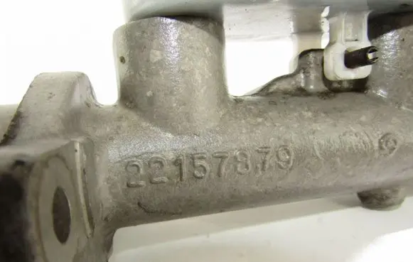 Nissan Almera N16 Master brake cylinder 22157879