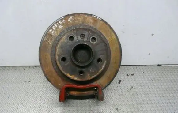 Opel Zafira A Rear wheel hub spindle/knuckle 