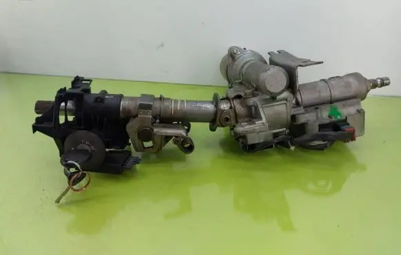 Opel Corsa C Power steering pump 09115125