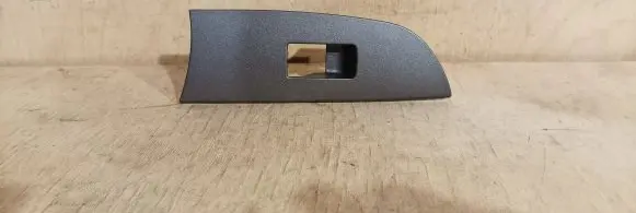 Lexus IS 220D-250-350 Rear door window switch trim 7427253310 ISRRLH