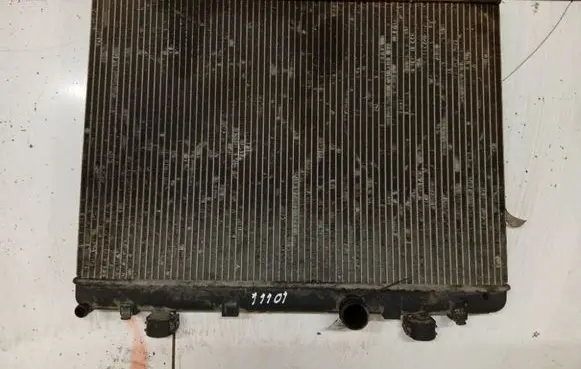 Peugeot 407 Coolant radiator 