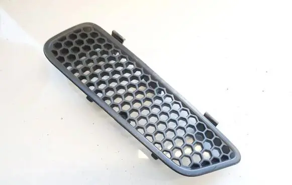 Renault Scenic I Front grill 7700428466b