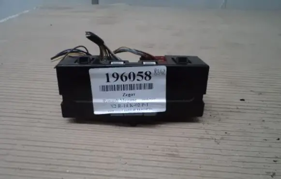 Renault Megane I Radio/CD/DVD/GPS head unit