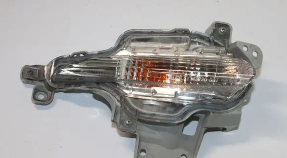 Mazda 3 III Front fender indicator light