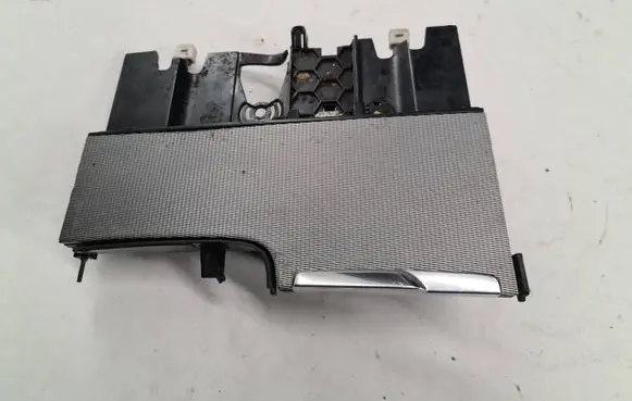 Volvo XC90 Ashtray (front) 31369149 82565001