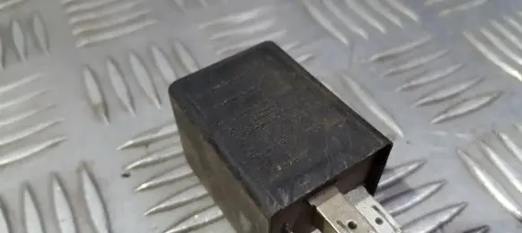 Volkswagen Golf II Other relay 321955531A 5WK1636