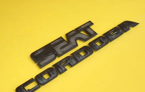 Seat Cordoba (6K) Manufacturer badge logo/emblem 6K5853687C