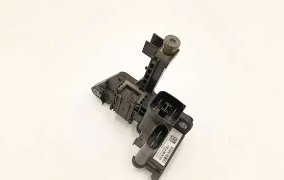 BMW 3 F30 F35 F31 Current control relay 9296152 19323000001 04012013