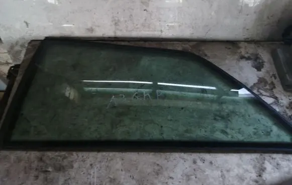 Audi A3 S3 A3 Sportback 8P Rear side window 43R001583 E000199
