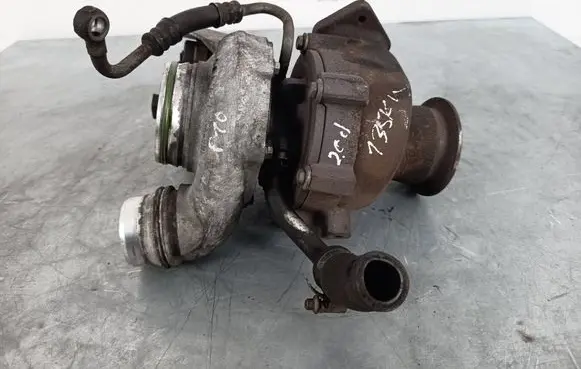 BMW 5 F10 F11 Turbo 8519475 72477910