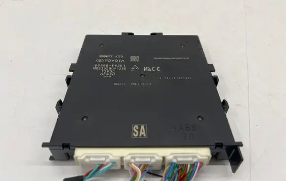 Toyota C-HR II Keyless (KESSY) go control unit/module 89990F4251
