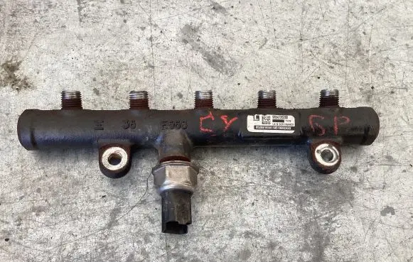 Citroen C4 Grand Picasso Fuel main line pipe 9654726280 08165911051000