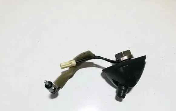 Mitsubishi Pajero Sport I Aerial GPS antenna