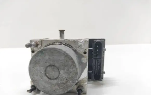 Nissan Note (E11) ABS Pump 0265231732 0265800518