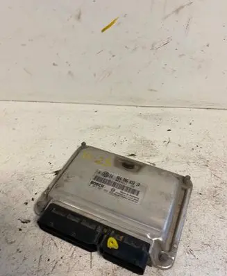 Volkswagen Golf IV Engine control unit/module 06A906032JP 0261207662 1039S01417