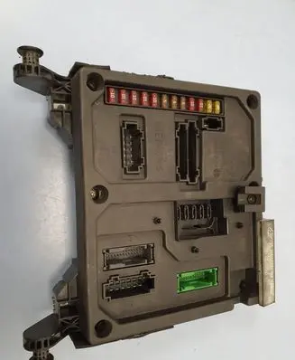 Ford Galaxy Comfort/convenience module 7M3962258E S110730100D