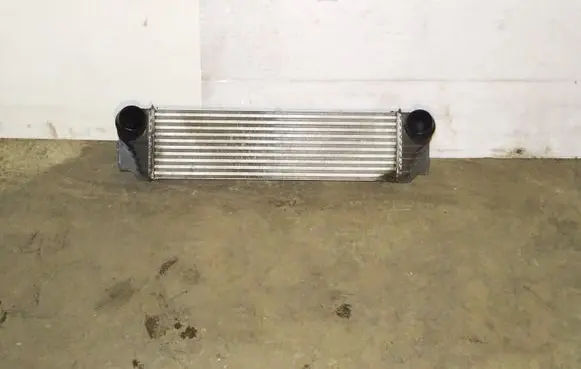 BMW 5 GT F07 Intercooler radiator 7805629 17517805629 R7368003