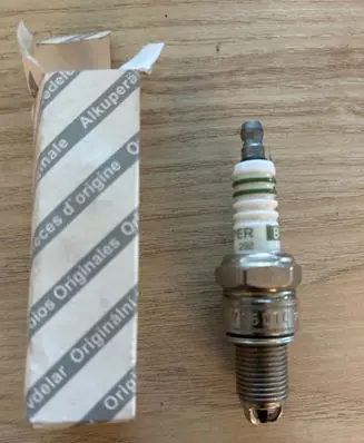 Alfa Romeo 155 Spark plug WR6DTC