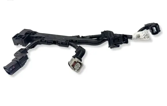 Toyota Yaris XP210 Fuel injector wires 82125K0030A