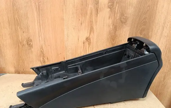 Mercedes-Benz C AMG W205 Armrest A2056801950