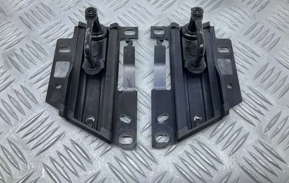 Audi A4 S4 B9 Engine bonnet/hood lock/latch loop/hook 8W0823186C 8W0823185C