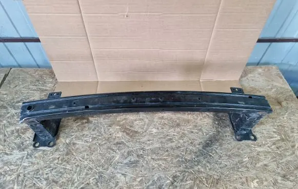 Renault Megane IV Front bumper cross member