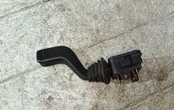 Opel Zafira A Indicator stalk 90560990