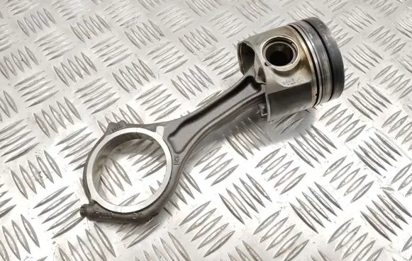Audi A4 S4 B8 8K Piston with connecting rod 