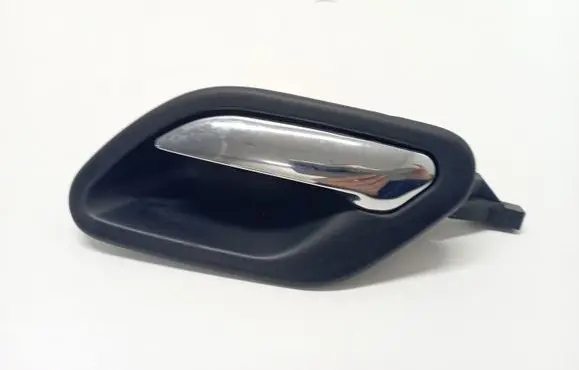 BMW 5 E39 Rear door interior handle 8226049