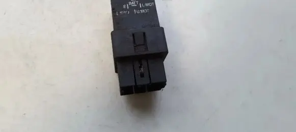 Nissan Note (E11) Other relay mb954185 72tm200