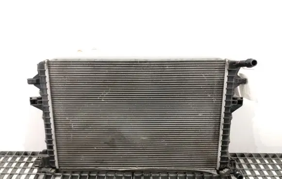 Volkswagen Caddy Intercooler radiator