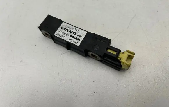 Volvo S80 Airbag deployment crash/impact sensor 8622365 006340 061004