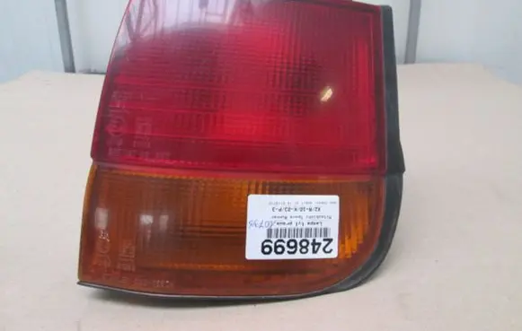 Mitsubishi Space Runner Rear/tail lights