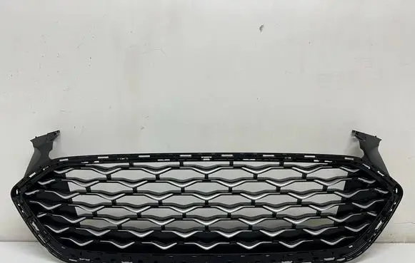 Ford Mondeo MK V Front grill JS7B-8200-V