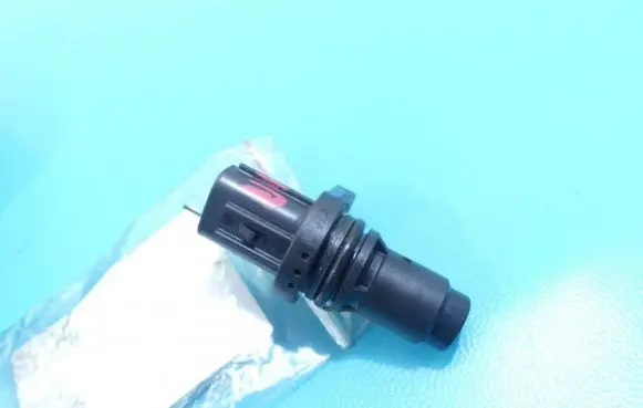 Camshaft position sensor