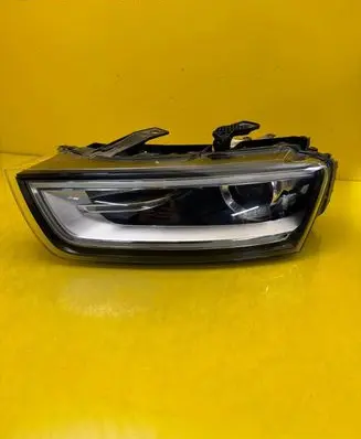 Audi Q3 8U Headlight/headlamp 8U0941005