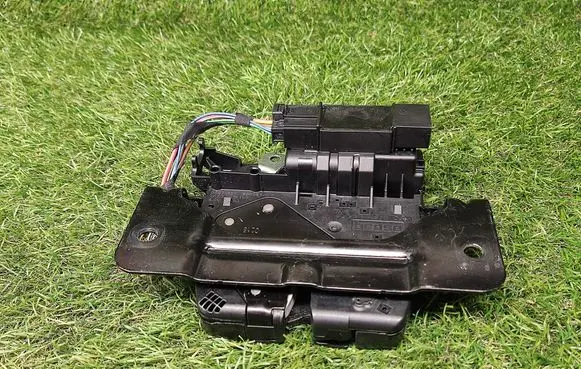 BMW 4 F36 Gran coupe Tailgate/trunk/boot lock/catch/latch 7269544 726954407 912935112