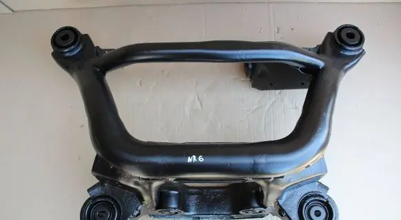 BMW 3 E46 Rear beam 