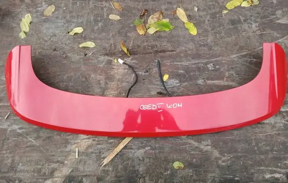 KIA Ceed Tailgate/trunk spoiler 87210A2500