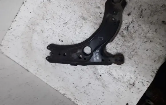 Volkswagen New Beetle Front lower control arm/wishbone
